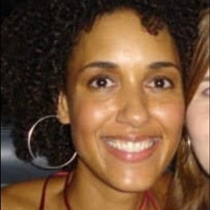 Meet your Posher, Carrie